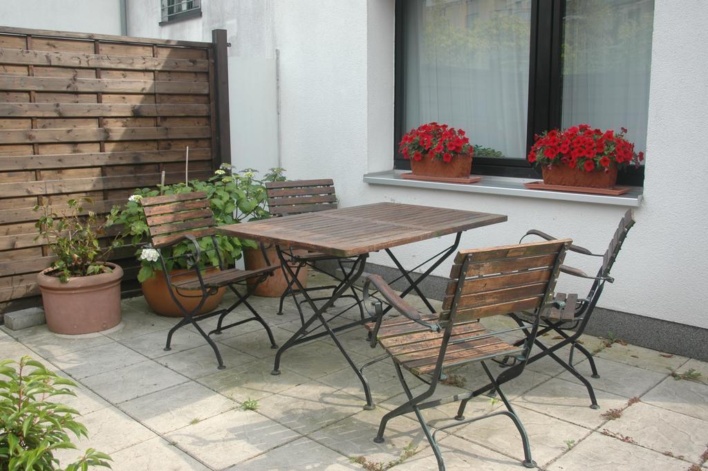 Koeln Appartement Luaran gambar