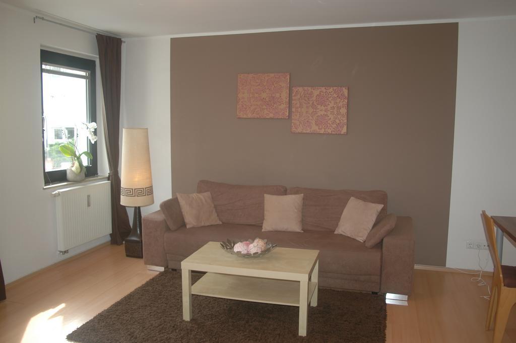 Koeln Appartement Bilik gambar