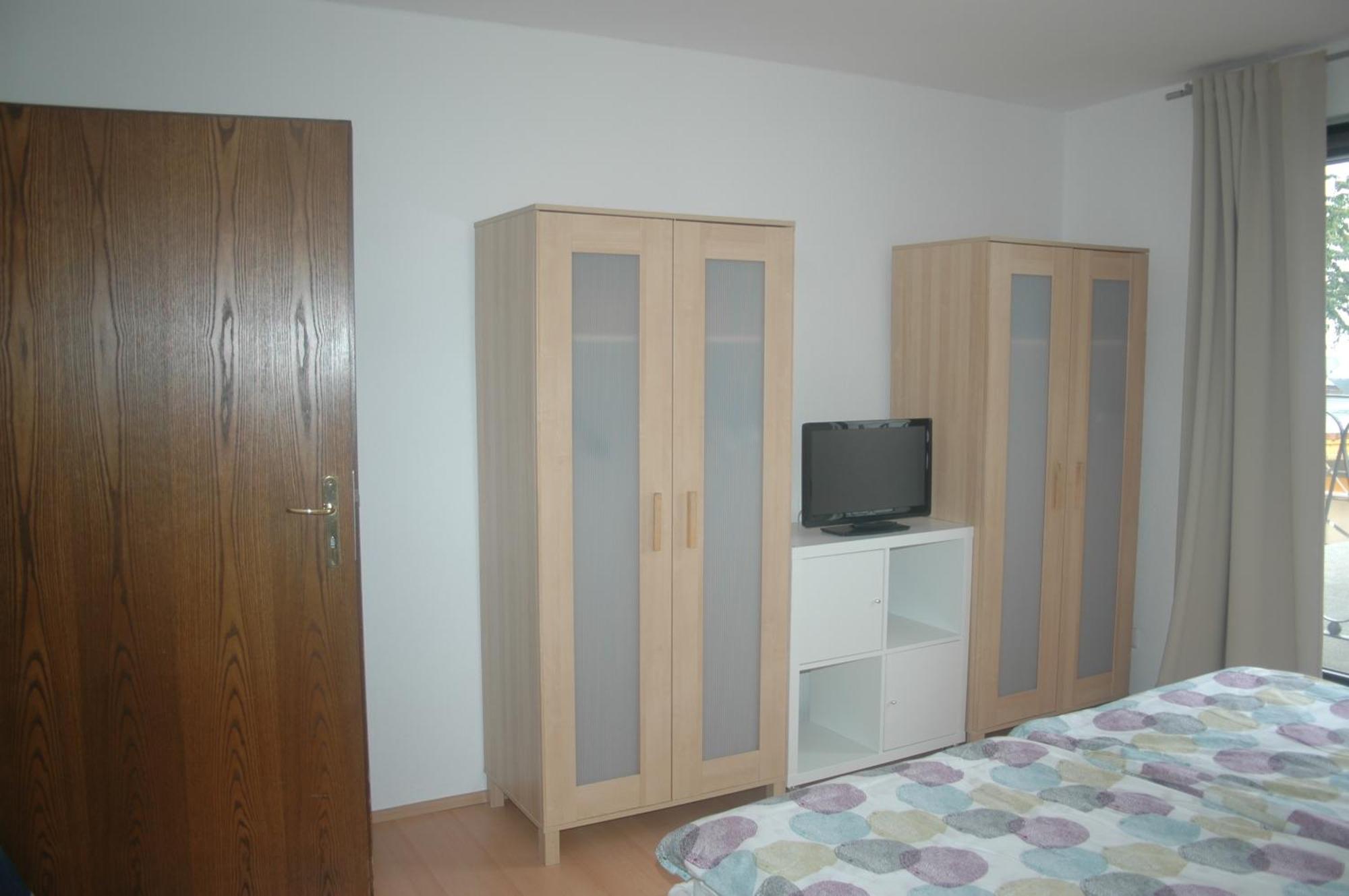 Koeln Appartement Bilik gambar