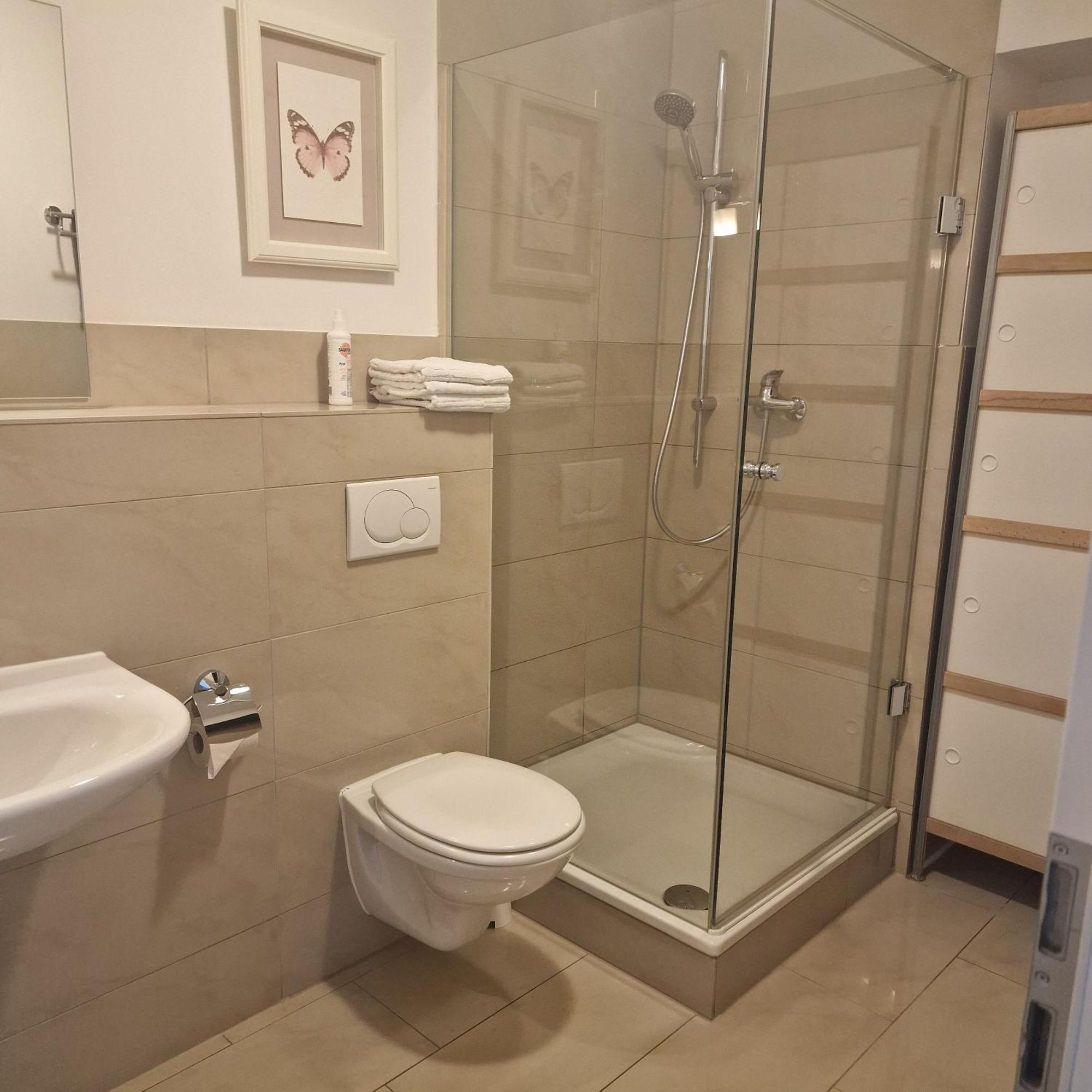 Koeln Appartement Luaran gambar
